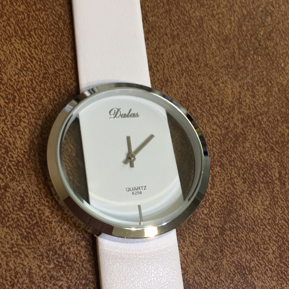 BOGO Ladies White Spring Quartz Watch